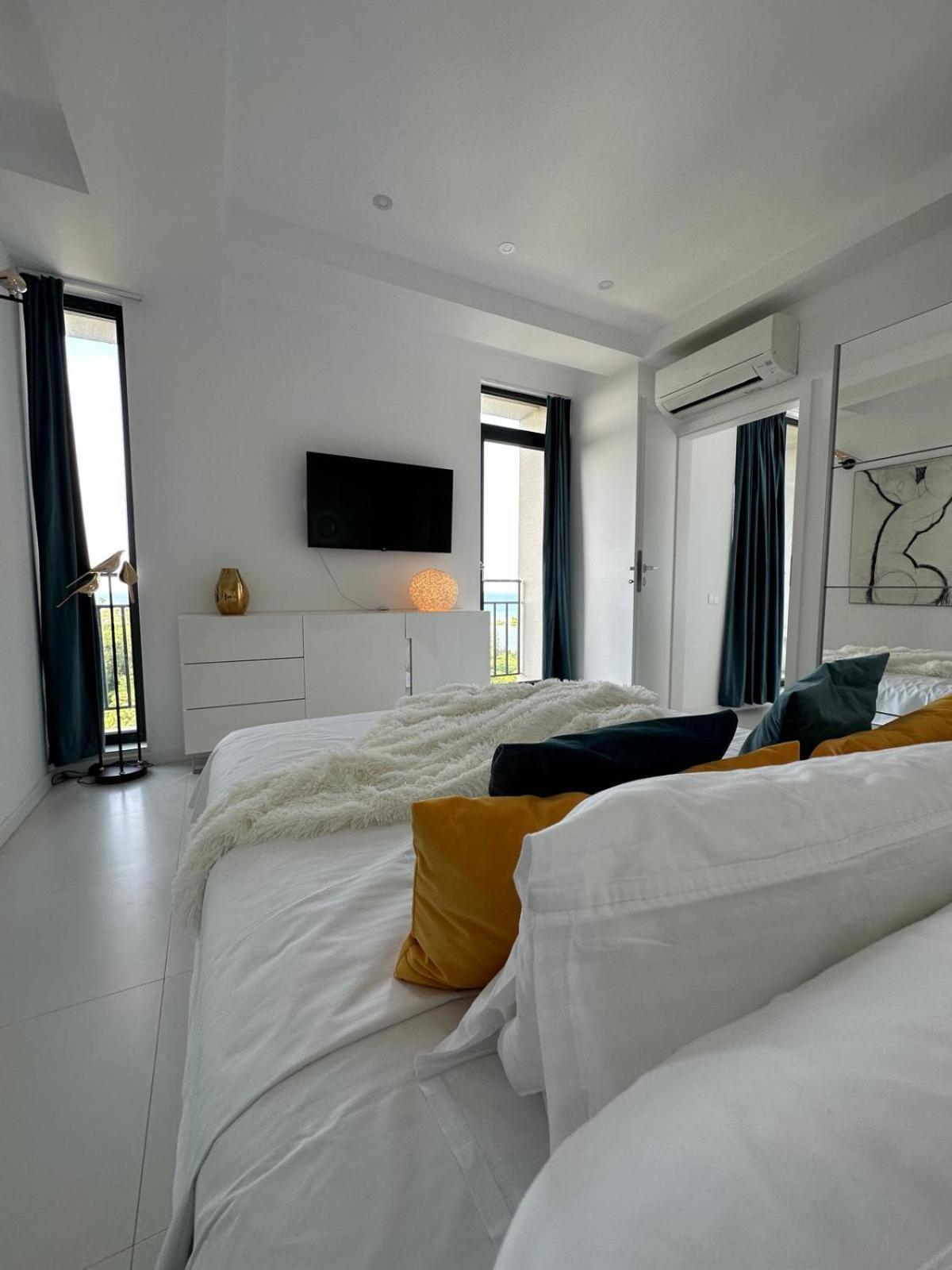 Donna Alba Seaview Penthouse, Casa Ta De Pe Plaja Leilighet Neptun Eksteriør bilde