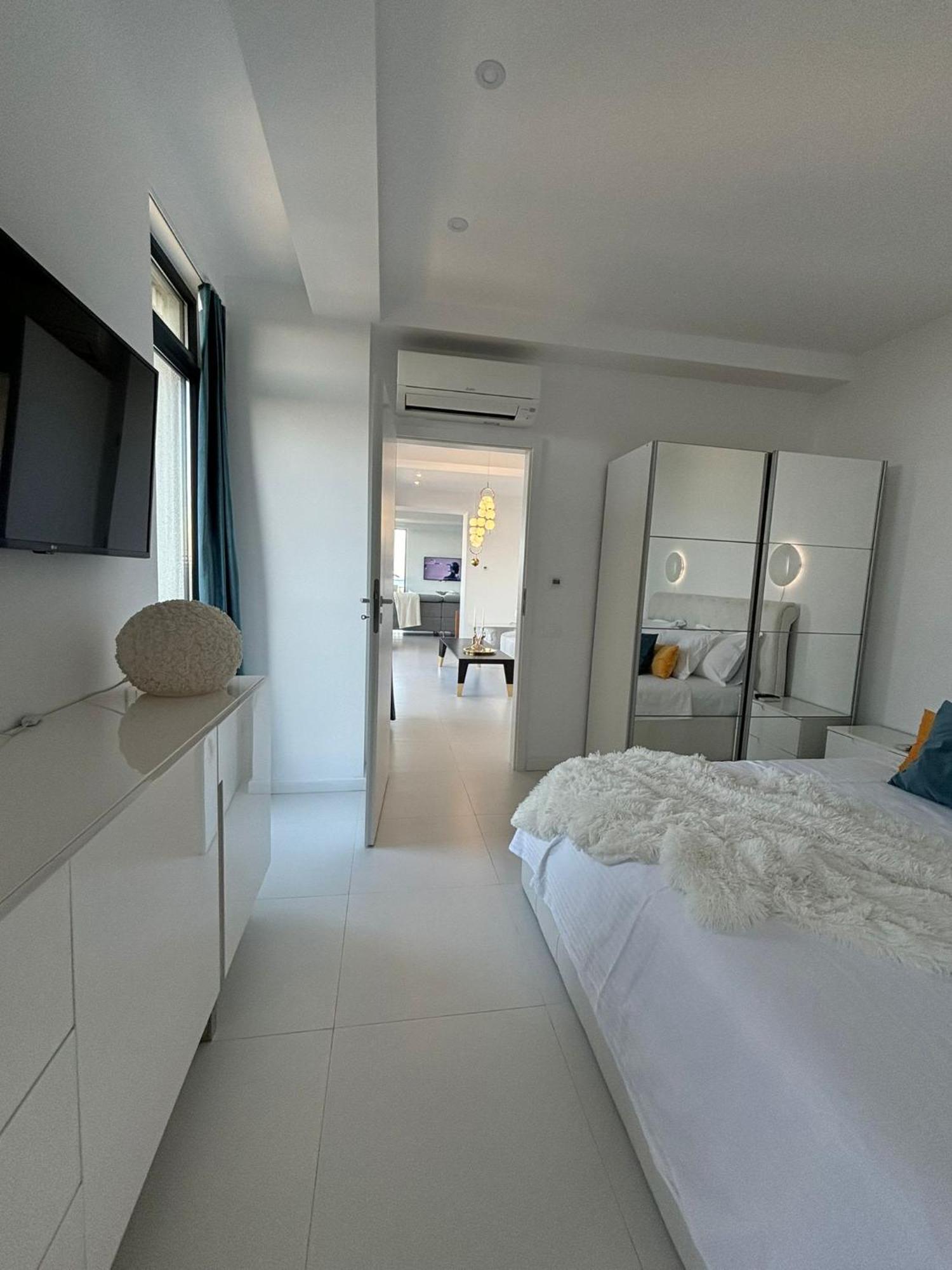 Donna Alba Seaview Penthouse, Casa Ta De Pe Plaja Leilighet Neptun Eksteriør bilde