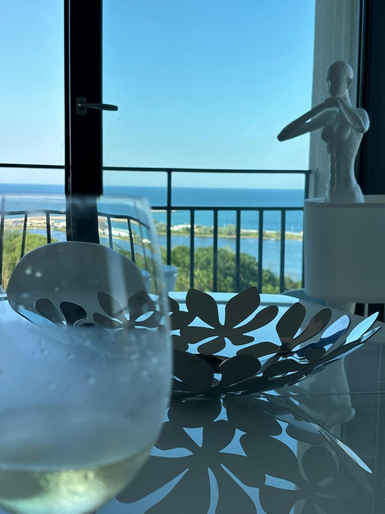 Donna Alba Seaview Penthouse, Casa Ta De Pe Plaja Leilighet Neptun Eksteriør bilde