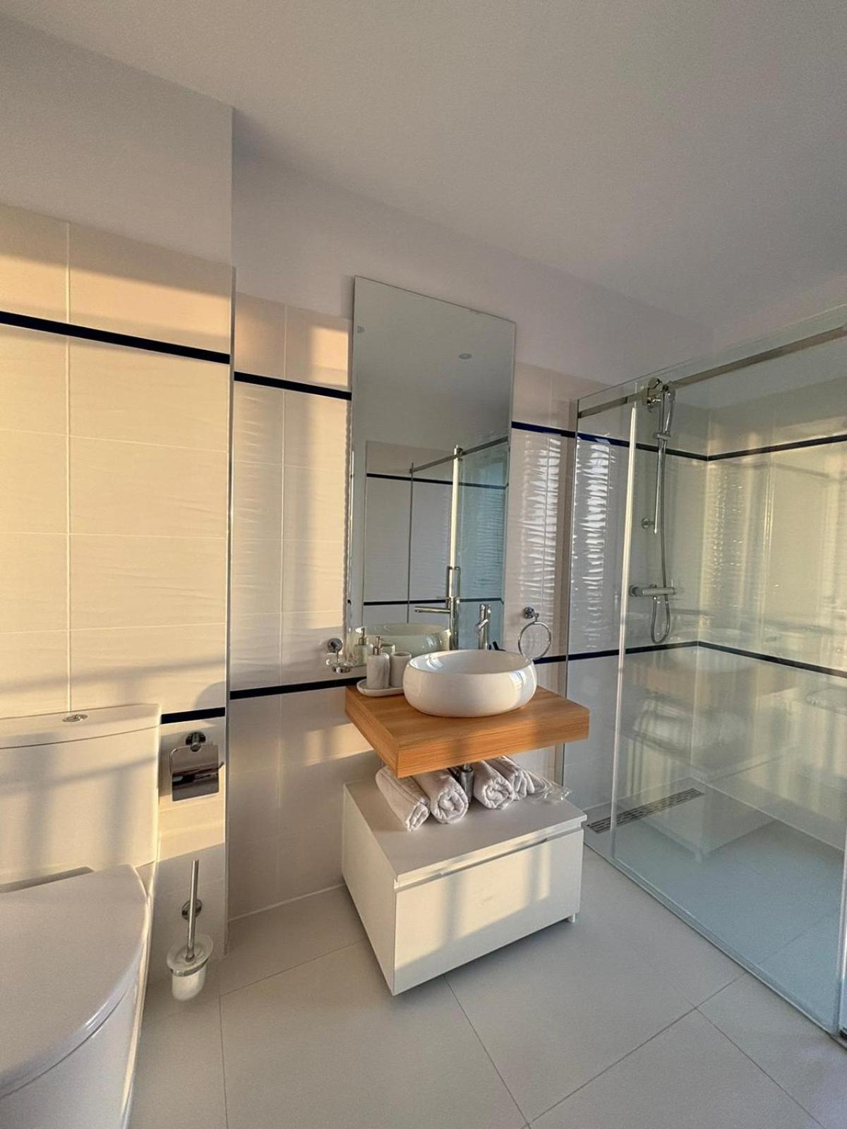 Donna Alba Seaview Penthouse, Casa Ta De Pe Plaja Leilighet Neptun Eksteriør bilde