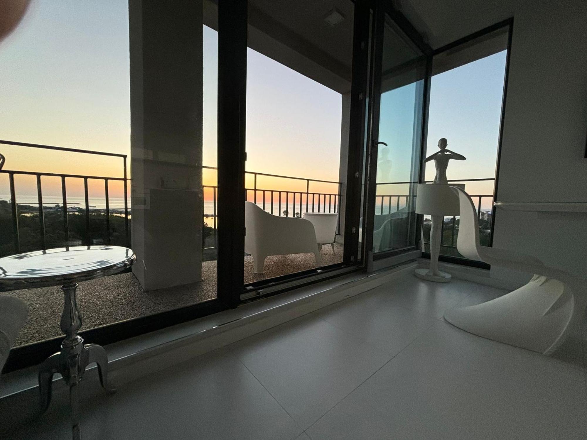 Donna Alba Seaview Penthouse, Casa Ta De Pe Plaja Leilighet Neptun Eksteriør bilde